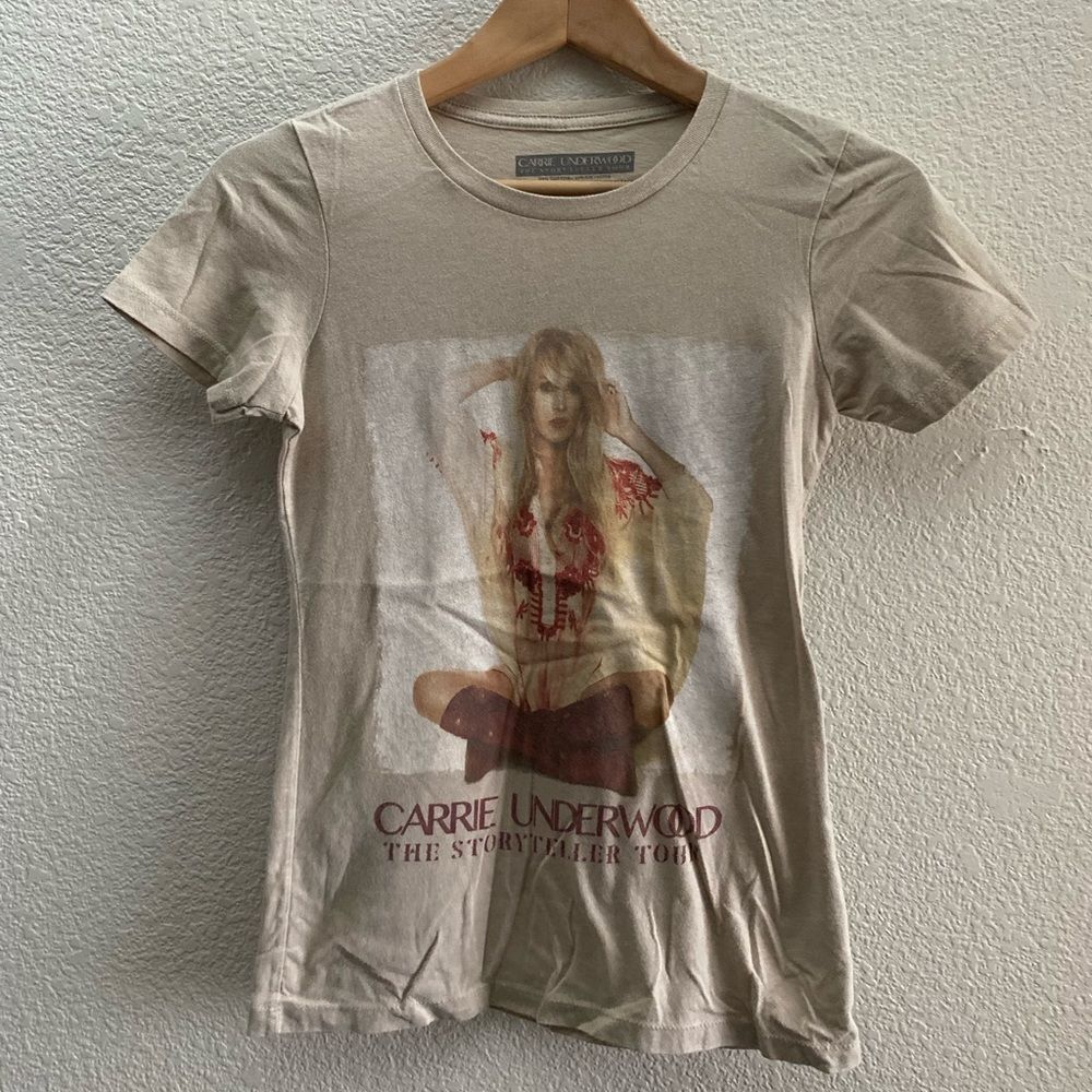Carrie Underwood The Storyteller Tour 2016 Dates On Back T-Shirt Women's Small